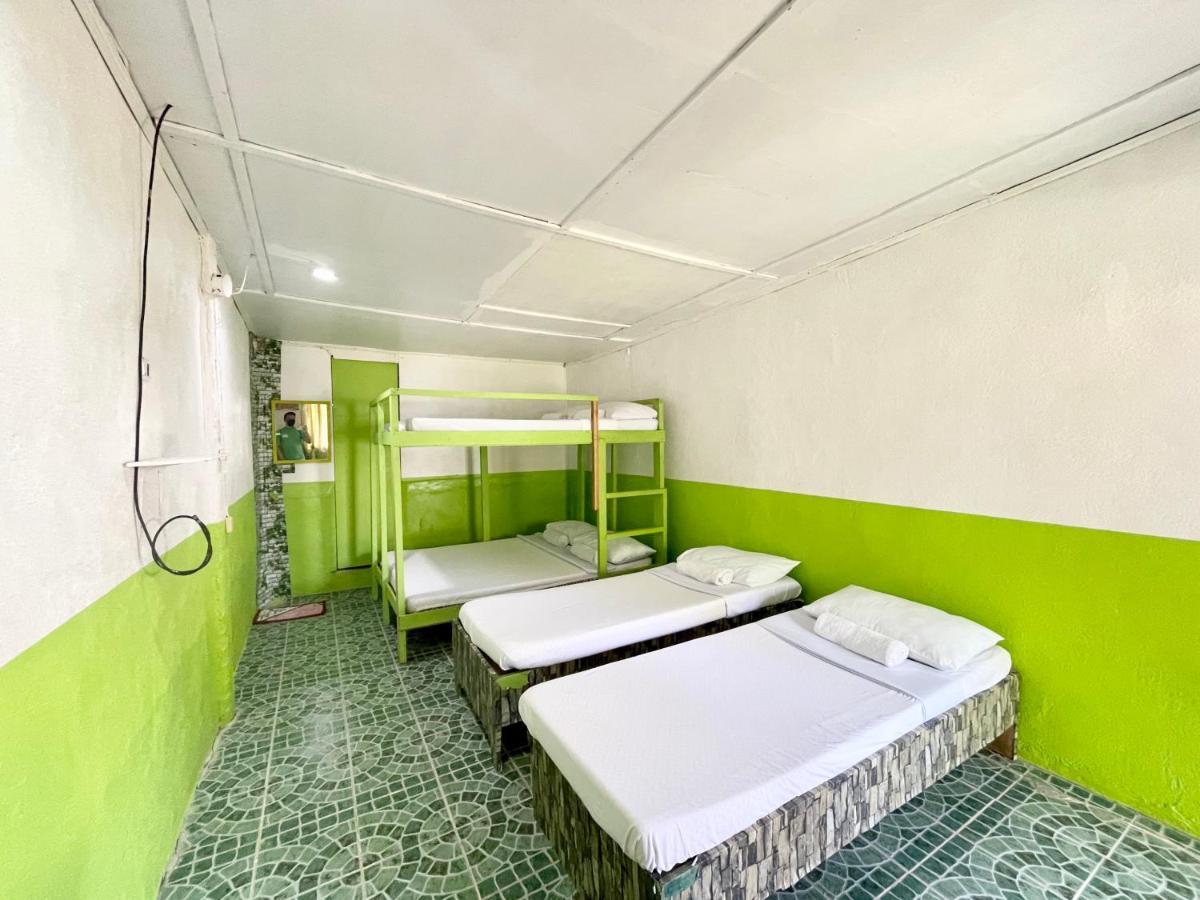 Oyo 899 Merie Diz Sunrise Beach Resort Oslob Exterior photo